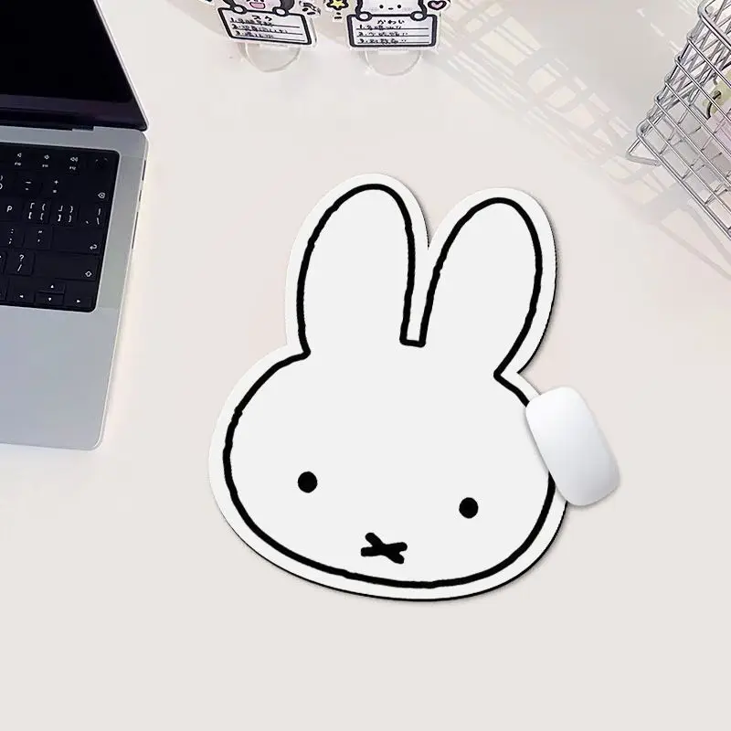 แผ่นรองเมาส์รูปกระต่ายมิฟฟี่น่ - Stationery Office บทวิจารณ์และราคา